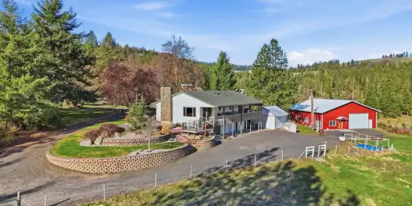 2416 W Hazard Rd