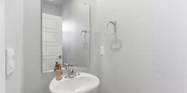 Image 4 Image 4