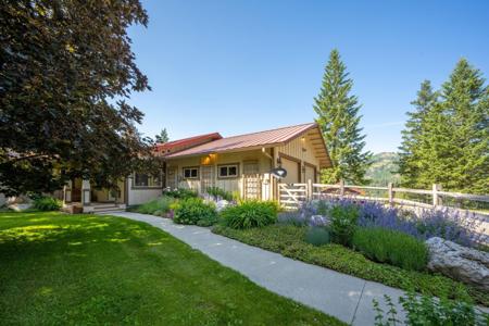 433873 Highway 20