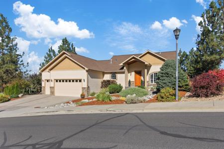 1155 E Quartz Ln