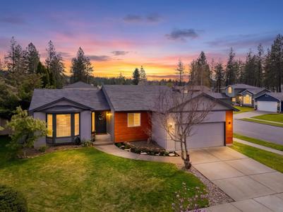 7104 N Deschutes Dr