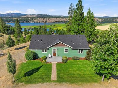 18511 N Sportsmans Paradise Ln