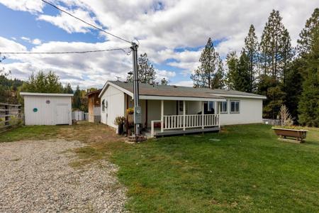 4469B Northport Waneta Rd