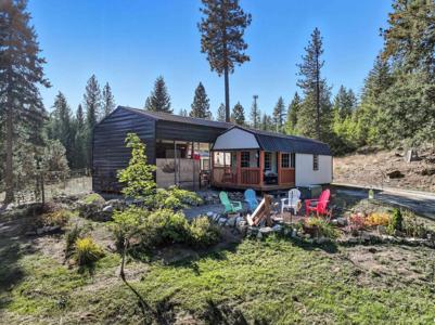 211 Pine Hill Rd