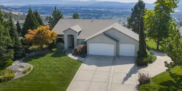 8816 E Woodland Park Dr