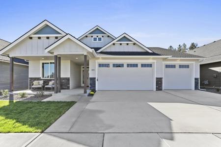 18199 N Morton Ct