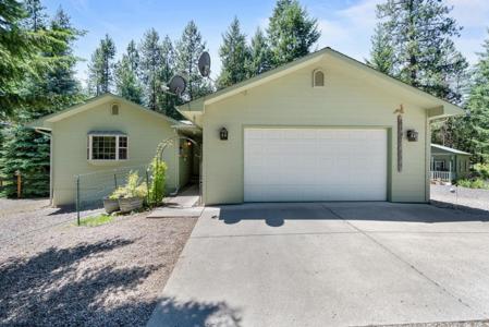 3853 White Pine Rd