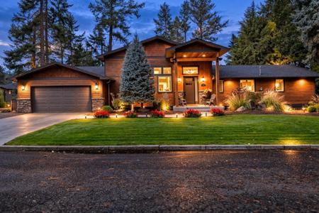 1622 W Fairway Dr