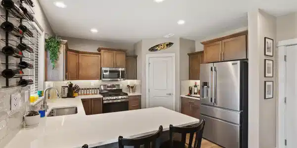 Image 4 Image 4