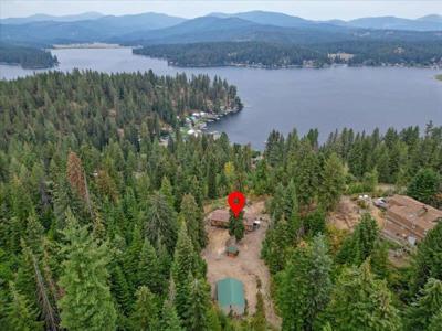 11641 N West Newman Lake Dr