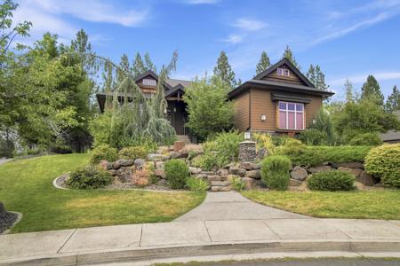 1610 W Panorama Ave