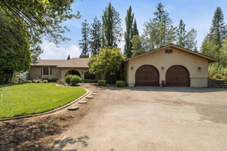 5211 S Van Marter Rd