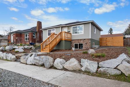 703 E Kiernan Ave