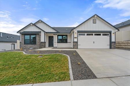 18148 E Barclay Ct