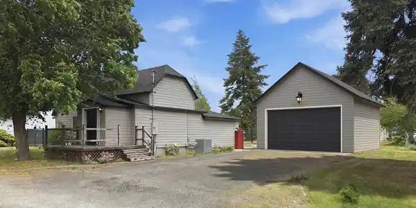 3220 N Campbell Rd