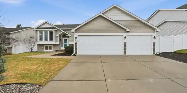 8822 E Vista Park Dr