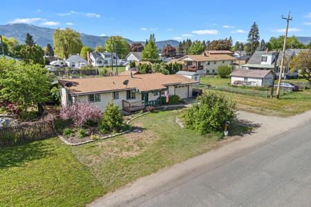 150 E 9th Ave