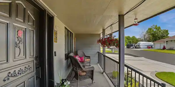 Image 4 Image 4