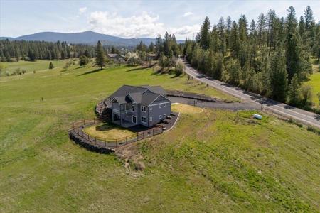 9909 E Tallman Rd