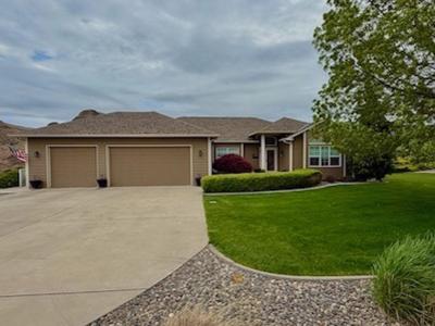 70 Appleford Ct