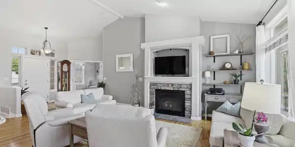 Image 4 Image 4
