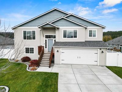 9817 E Hoffman Ct