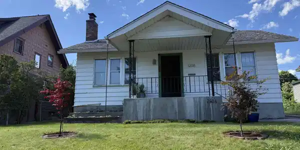1208 E 11th Ave