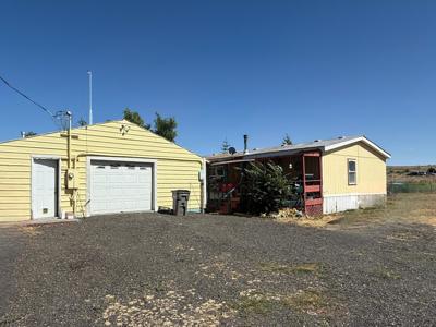 502 E Fairweather St