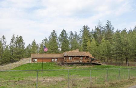 5775 Weaver Way