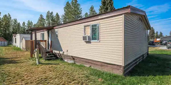 40414 N Newporty #40 Hwy