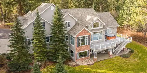 4309 E Silver Spur Ln