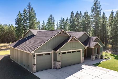 211 W Findley Ln