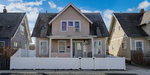 1719 W College Ave