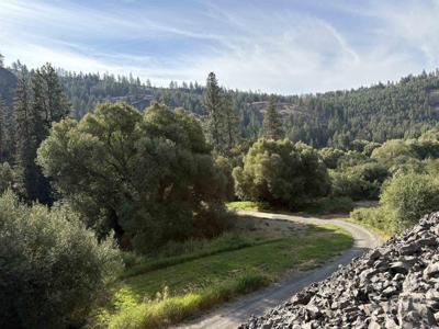 32900 N Hawk Creek Ranch Rd