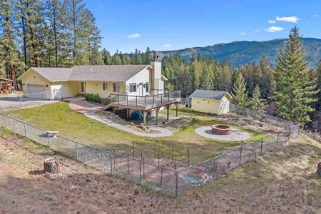 579 Inchelium Rd