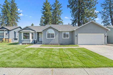 7706 N Old Fort Dr