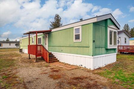 40602 N Newport #29 Hwy