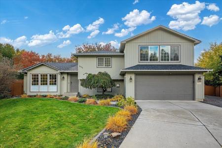 5004 N Lillian Ct