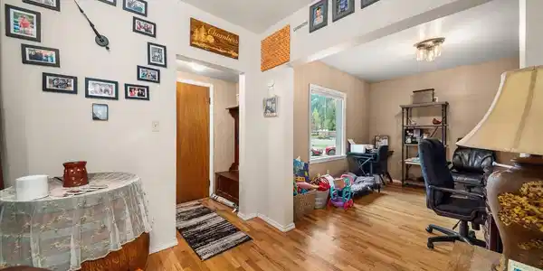 Image 4 Image 4