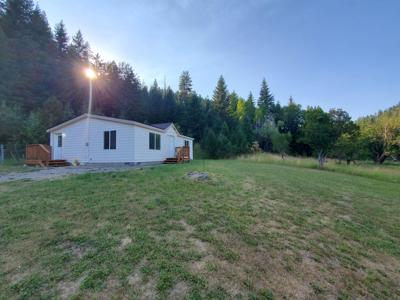 221 N 9th Ave