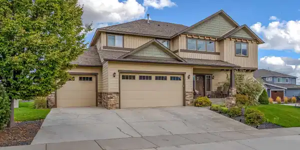 17915 E Daystar Rd