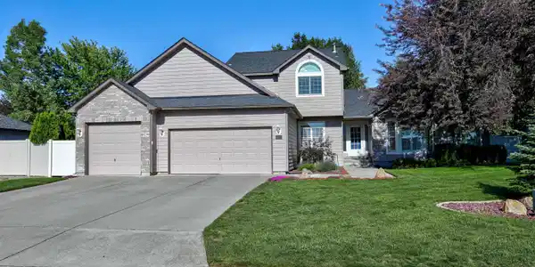 1621 S Rotchford Dr