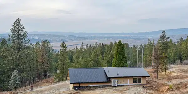 23422 E HENRY Rd Rd