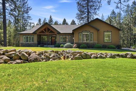 34119 N Regal Ln