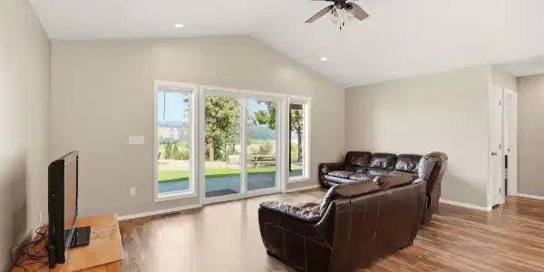 Image 4 Image 4