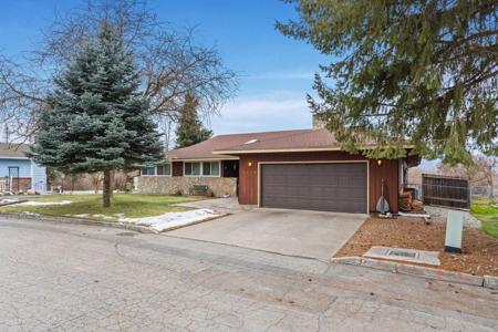 1116 SE Park Dr