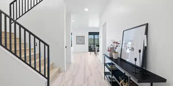 Image 4 Image 4