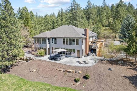 10401 S Silver Ln