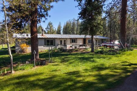 919 S Idaho Rd