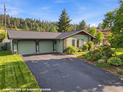 9907 N Huntington Rd